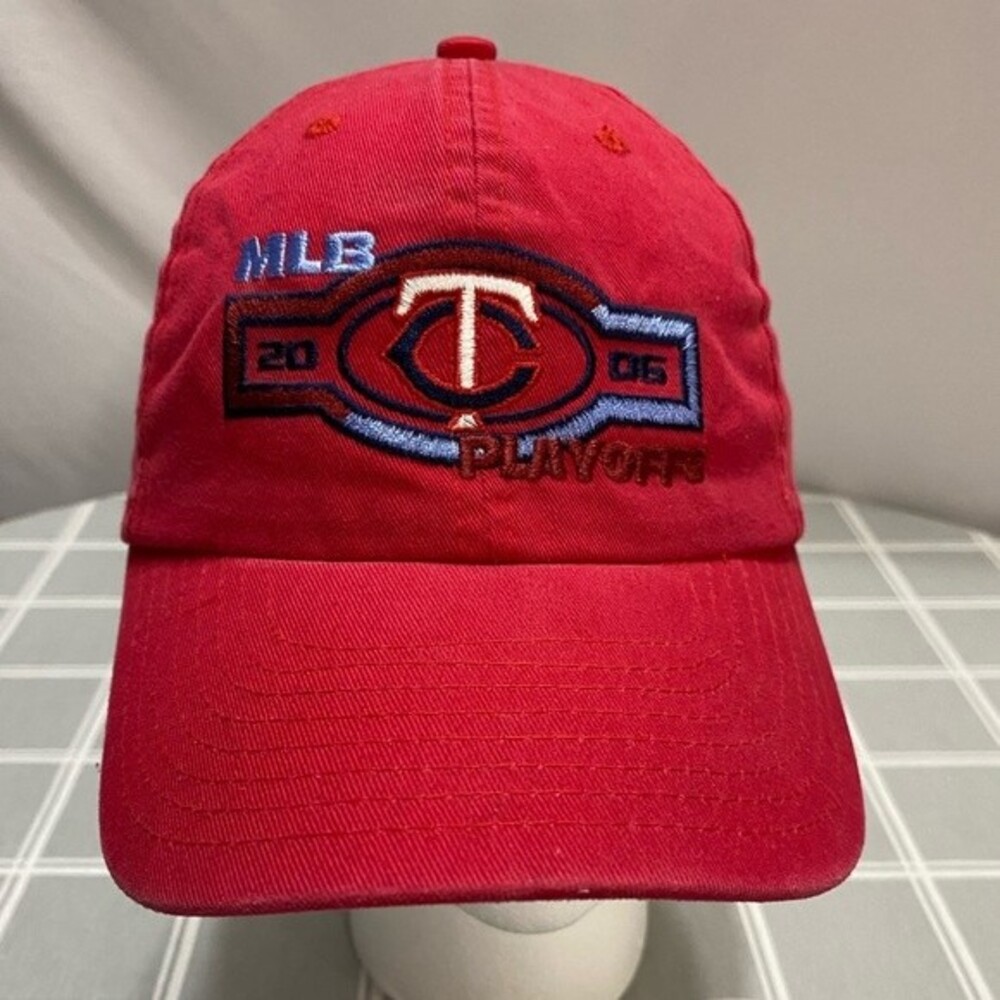 2006 Minnesota Twins Team Baseball Cap MLB Playoffs New Era Red Hat OSFM